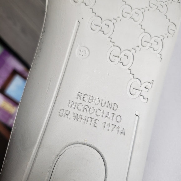 GUCCI RED Canvas Rebound Mid High Top Sneaker - Picture 14 of 16